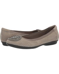 clarks gracelin lola navy