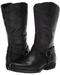 carson suede boots by born