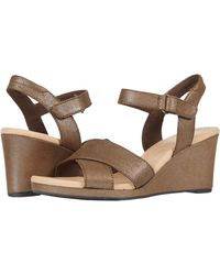 clarks tri clara black