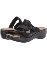 clarks delana macrae