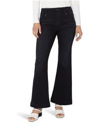 Liverpool Los Angeles - Gia Pull-On Mid-Rise Flare Jean With Wide Hem 30" Inseam Clothing, Cotton/Denim/Polyester - Lyst