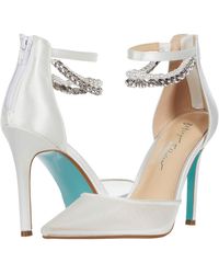 betsey johnson mave pump
