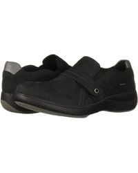 aravon shoes on sale