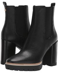 tory burch chelsea boot lug