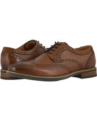 Florsheim Leather Flair Wing Tip Oxford in Navy (Blue) for Men | Lyst