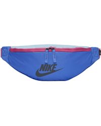 nike sportswear tech printed hip pack