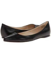 Nine West Womens Tallett Black Leather and Suede Flat M 9.5 