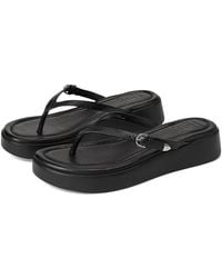 Frye - Maya Buckle Thong Sandals Wedge Shoes 6 B - Lyst