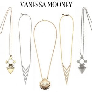 Vanessa Mooney logotype