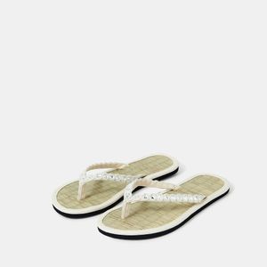 Accessorize White Mirror Embellished Seagrass Flip Flops