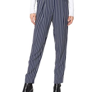 TH Essential Flex Pleated Pullon Pantaloni di Calvin Klein in Nero