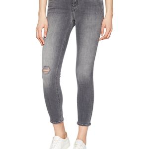 Tommy Jeans Mujer Mid Rise Nora Jeans Tommy Hilfiger de color Gris