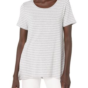 Camiseta de manga corta holgada con cuello redondo para mujer Amazon Essentials de color Gris