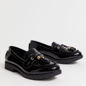 Truffle Collection Loafers Met Dikke Zool En Kwastje in het Zwart