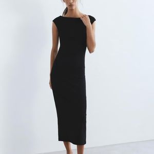 Pull&Bear Schwarz – midikleid