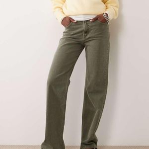 Abercrombie & Fitch Natural 90s Relaxed Straight Leg Jeans