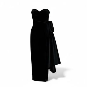 PERRY JONES Black Velvet Bow Detail Strapless Gown