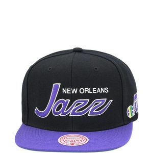 Mitchell & Ness Black Team Script 2.0 Snapback Cap for men