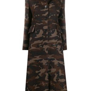 Cappotto con stampa camouflage di Miu Miu in Nero