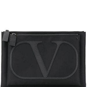 メンズ Valentino Garavani Vロゴ クラッチバッグ ブラック