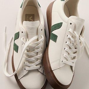 Veja Natural Campo Sneakers