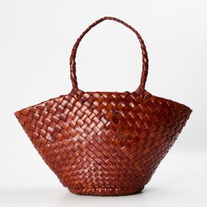 Dragon Diffusion Red Egola Tote Bag