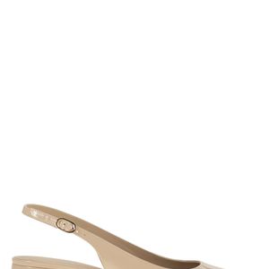 Stuart Weitzman Natural Maeve