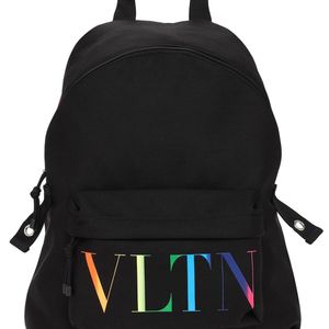 メンズ Valentino Garavani Vltn ナイロンバックパック ブラック