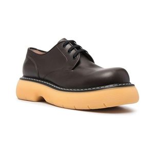 Bottega Veneta Flat Shoes in het Zwart voor heren