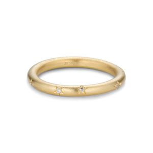 Jane Kønig Star Engraved Ring, 9 Diamonds, 0.045 Ct. 18-carat Gold in het Geel