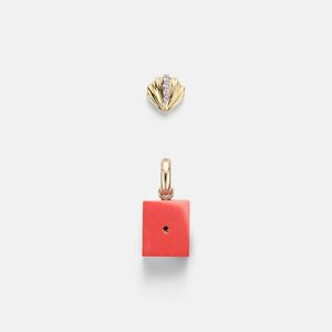 Yvonne Léon White Coquillage And Le Cubo 9Kt Single Earring And Pendant Set With Diamonds