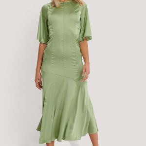 Glamorous Satijnen Midi-jurk in het Groen