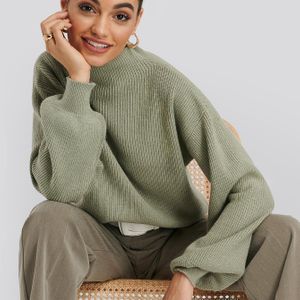 NA-KD High Neck Big Sleeve Knitted Sweater in het Groen
