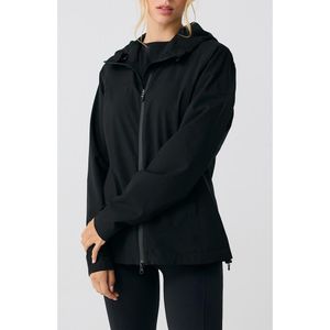 Lolë Black Element 2 Windproof Rain Jacket