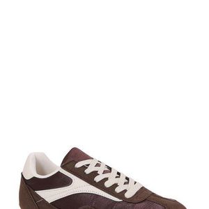 BERNESS Brown T-Toe Sneaker
