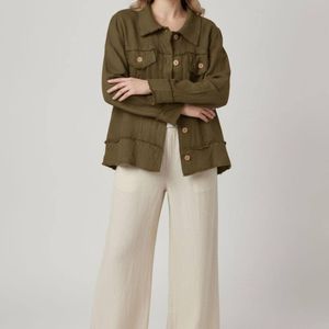 Izabel London Natural Frayed Hem Button Front Shirt Jacket