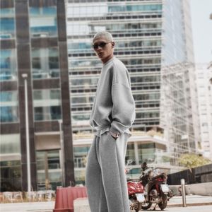 Pull&Bear Grey Interlock Jogging Pants for men