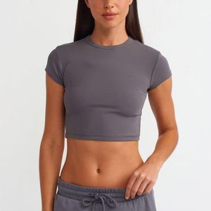 Dilvin Crop Slim-Fit Crew Neck T-Shirt