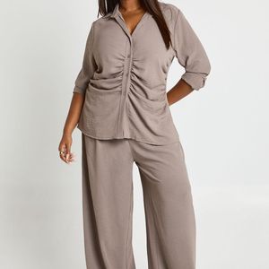 Boohoo Natural Plus Woven Cinched Shirt & Elasticated Wide Leg Trouser Co Ord