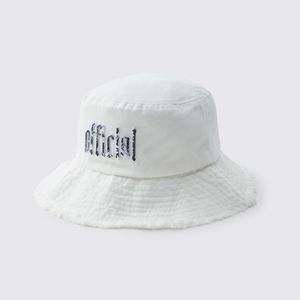 BoohooMAN Bucket Hat With Distressed Edge Brim & Tapestry Applique for men