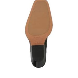 Sportmax Natural Square-Toe Leather Chelsea Boots