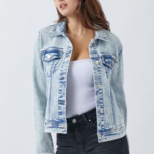 TRUEDAMES White Button Up Washed Denim Jacket