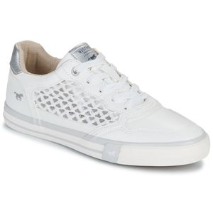 Mustang White Shoes (trainers) 1146322