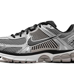 Nike Black Zoom Vomero 5 Fj4151 007" for men
