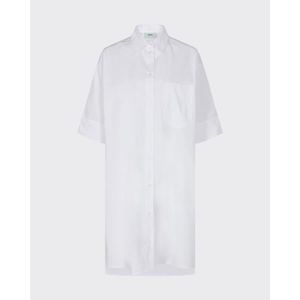 Https://www.trouva.com/it/products/-rebu-white-shirt-dress di Minimum in Bianco