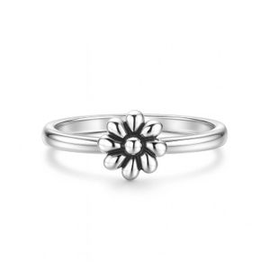 Unaloe Black Adjustable Ring With Flower