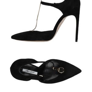 Zapatos de salón Brian Atwood de color Negro