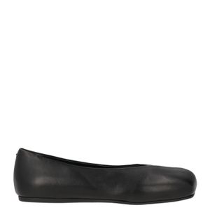 Vic Matié Black Ballet Flats Leather