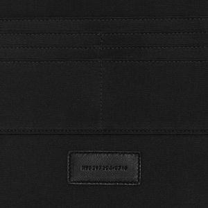 Étui zippé pour tablette en cuir embossé grain de poudre Saint Laurent pour homme en coloris Noir
