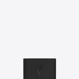 Cassandre porte-monnaie east/west en cuir embossé grain de poudre Saint Laurent pour homme en coloris Noir